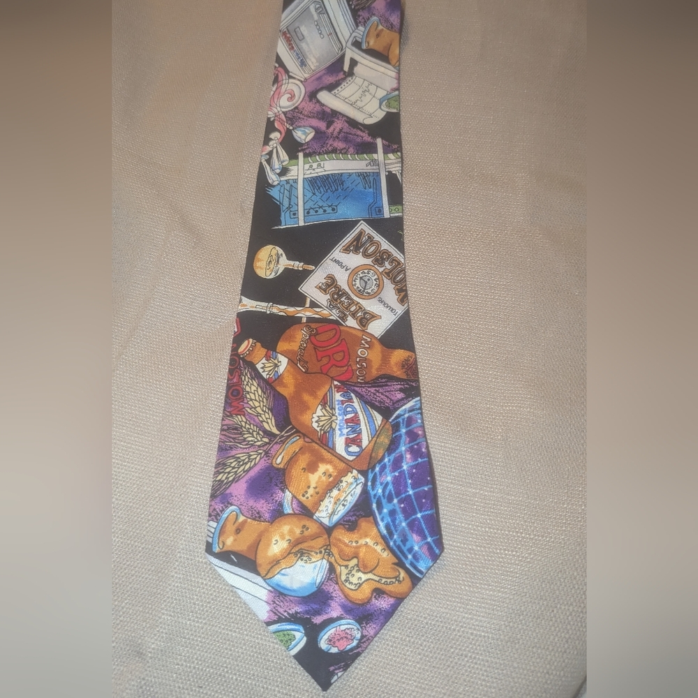 Vintage Nicole Miller silk tie